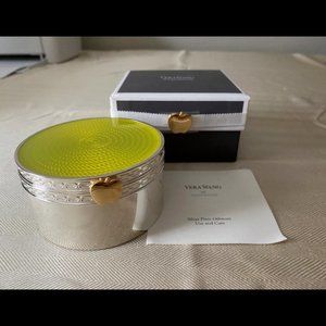Vera Wang Wedgwood Apple Jewelry Treasure Box